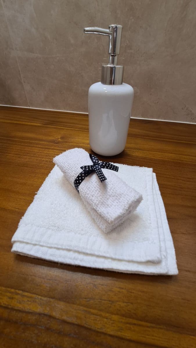 Pronájem bytu 2+kk 45 m², Vrázova, Praha, Praha Pronájem bytu 2+kk 45 m², Vrázova, Praha, Praha