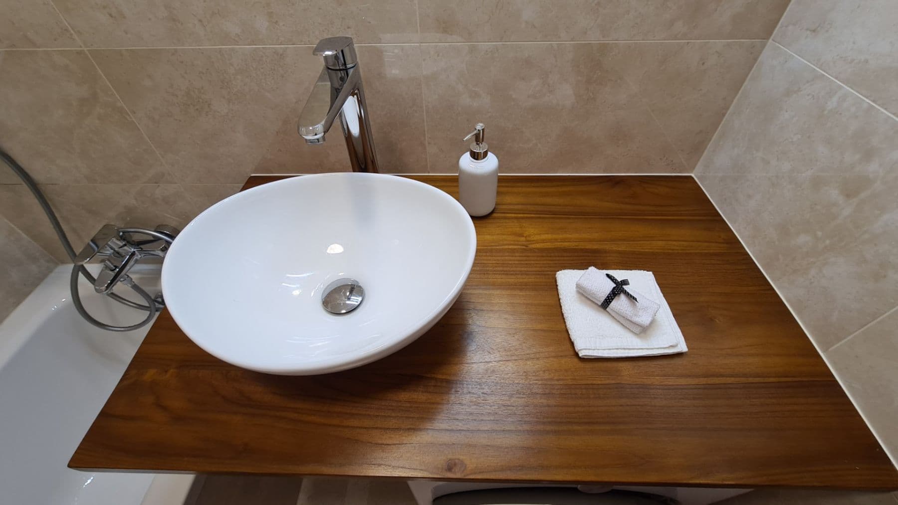 Pronájem bytu 2+kk 45 m², Vrázova, Praha, Praha Pronájem bytu 2+kk 45 m², Vrázova, Praha, Praha