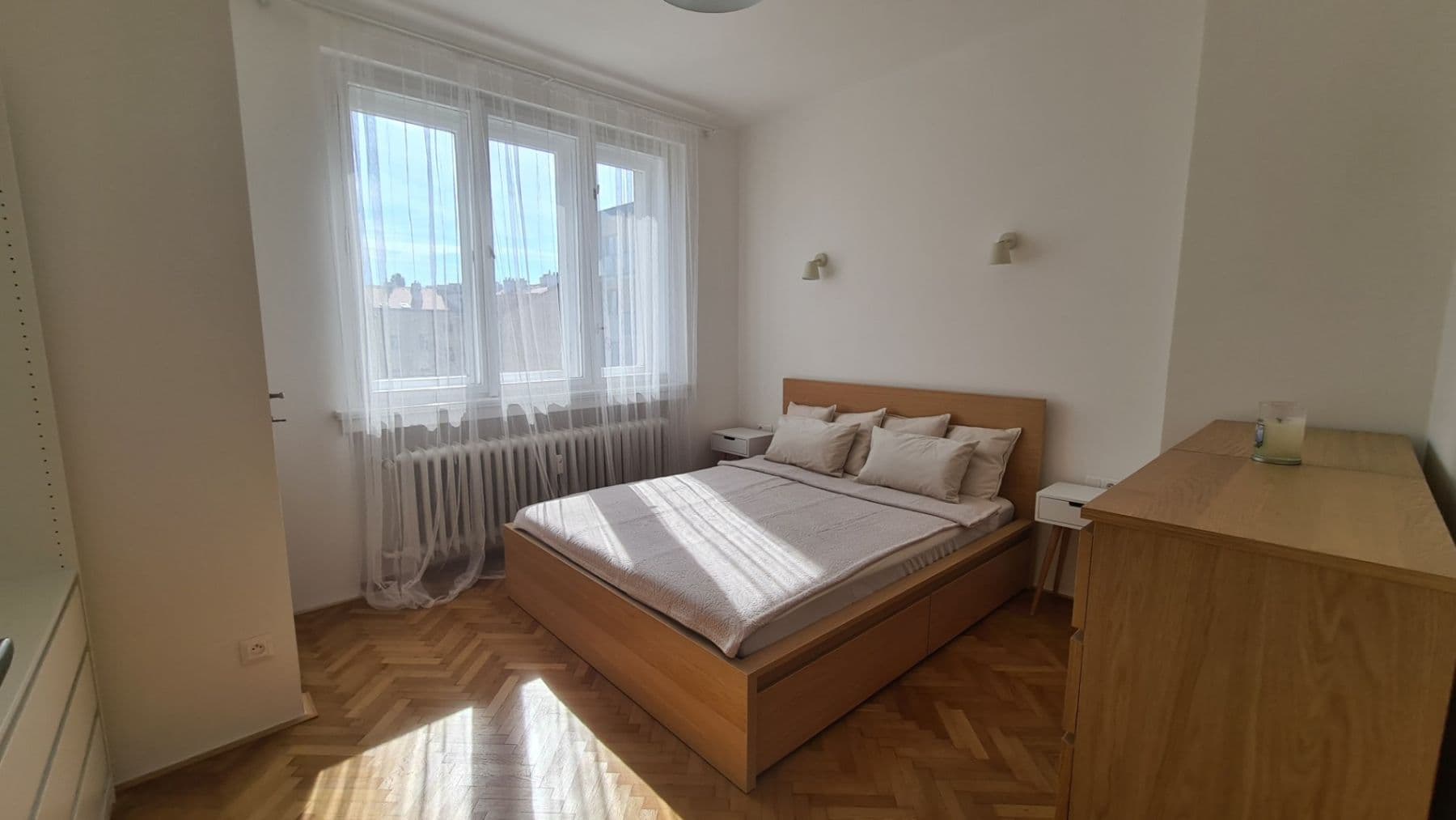 Pronájem bytu 2+kk 45 m², Vrázova, Praha, Praha Pronájem bytu 2+kk 45 m², Vrázova, Praha, Praha