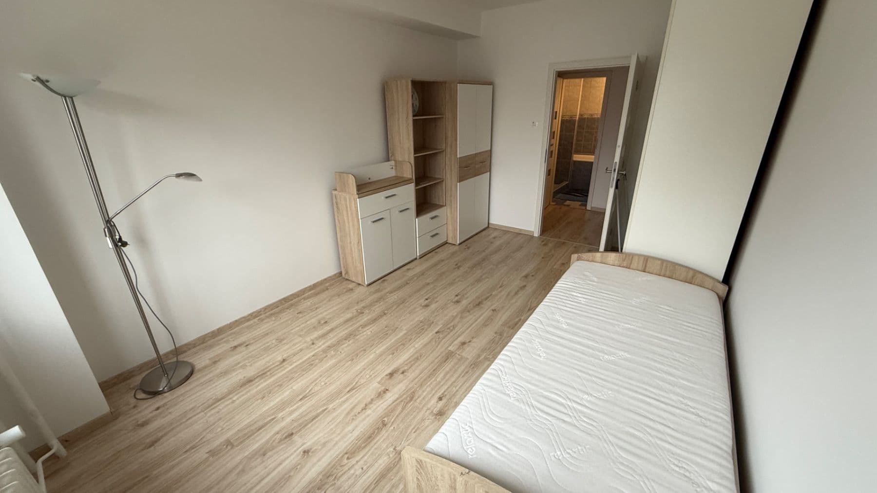 Pronájem bytu 3+1 80 m², Nobelova, Nové Mesto, Bratislavský kraj Pronájem bytu 3+1 80 m², Nobelova, Nové Mesto, Bratislavský kraj