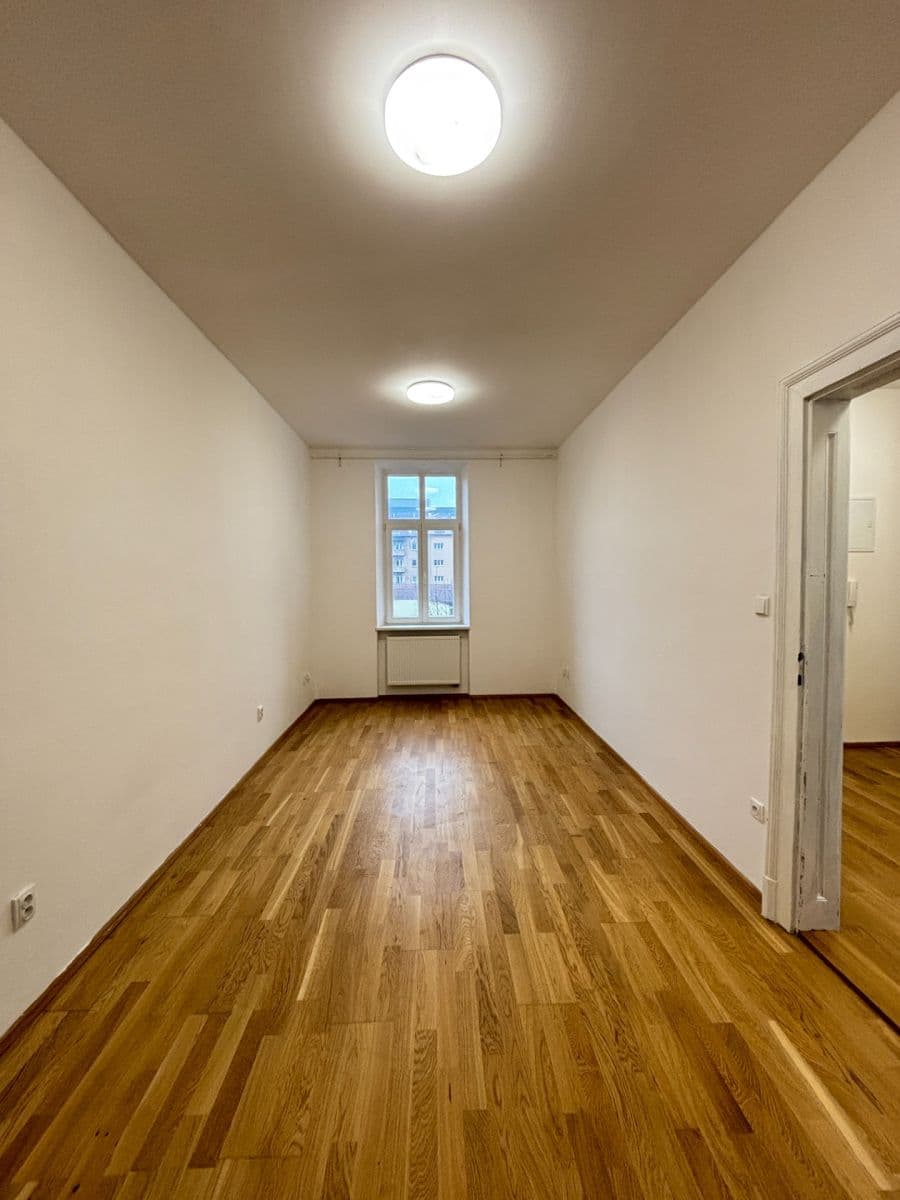 Pronájem bytu 2+1 68 m², Štefánikova, Brno, Jihomoravský kraj Pronájem bytu 2+1 68 m², Štefánikova, Brno, Jihomoravský kraj