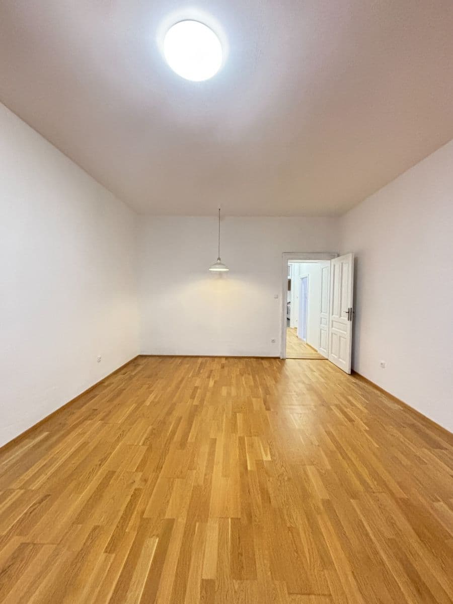 Pronájem bytu 2+1 68 m², Štefánikova, Brno, Jihomoravský kraj Pronájem bytu 2+1 68 m², Štefánikova, Brno, Jihomoravský kraj