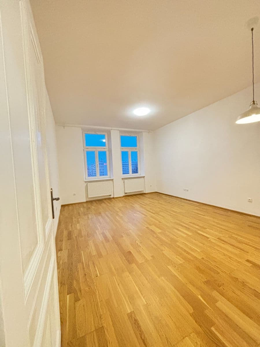 Pronájem bytu 2+1 68 m², Štefánikova, Brno, Jihomoravský kraj Pronájem bytu 2+1 68 m², Štefánikova, Brno, Jihomoravský kraj