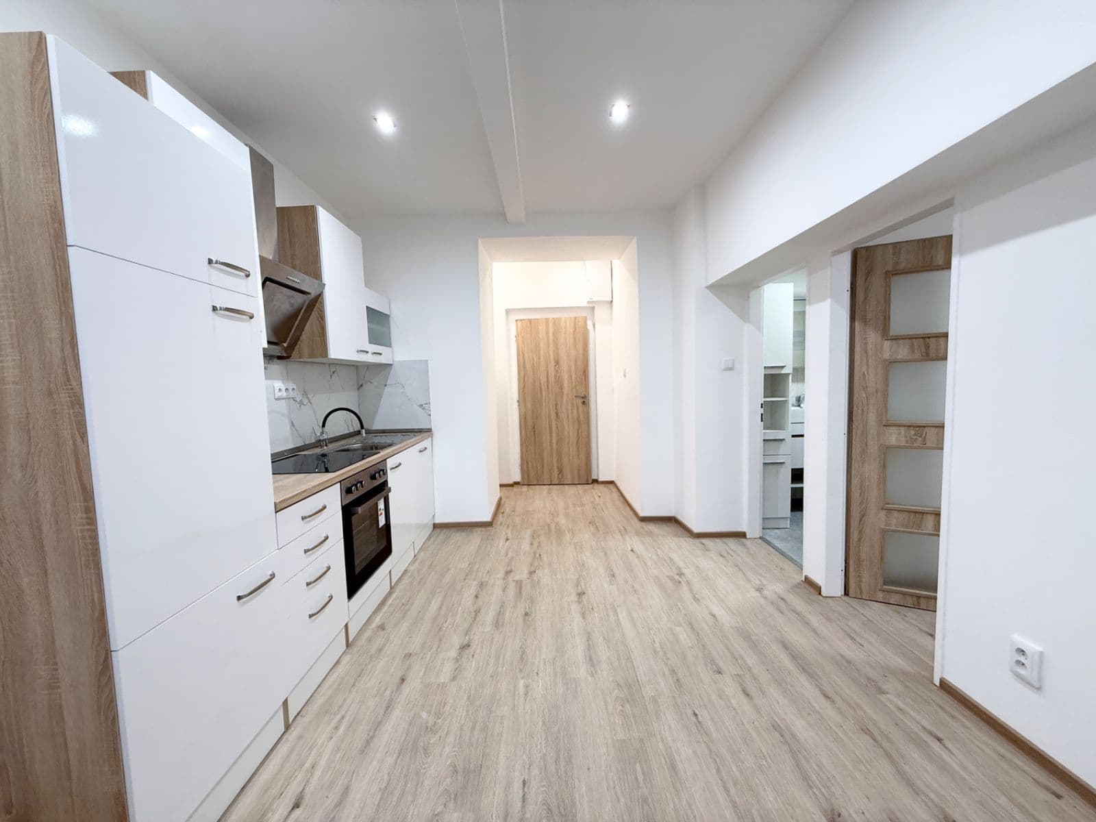 Prodej bytu 2+kk 31 m², Žerotínova, Praha, Praha Prodej bytu 2+kk 31 m², Žerotínova, Praha, Praha