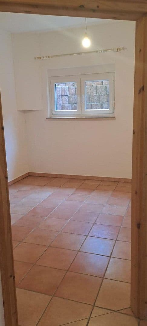 Prodej domu 211 m², pozemek 311 m², Freyburger Allee 16, Nierstein, Porýní-Falc Prodej domu 211 m², pozemek 311 m², Freyburger Allee 16, Nierstein, Porýní-Falc