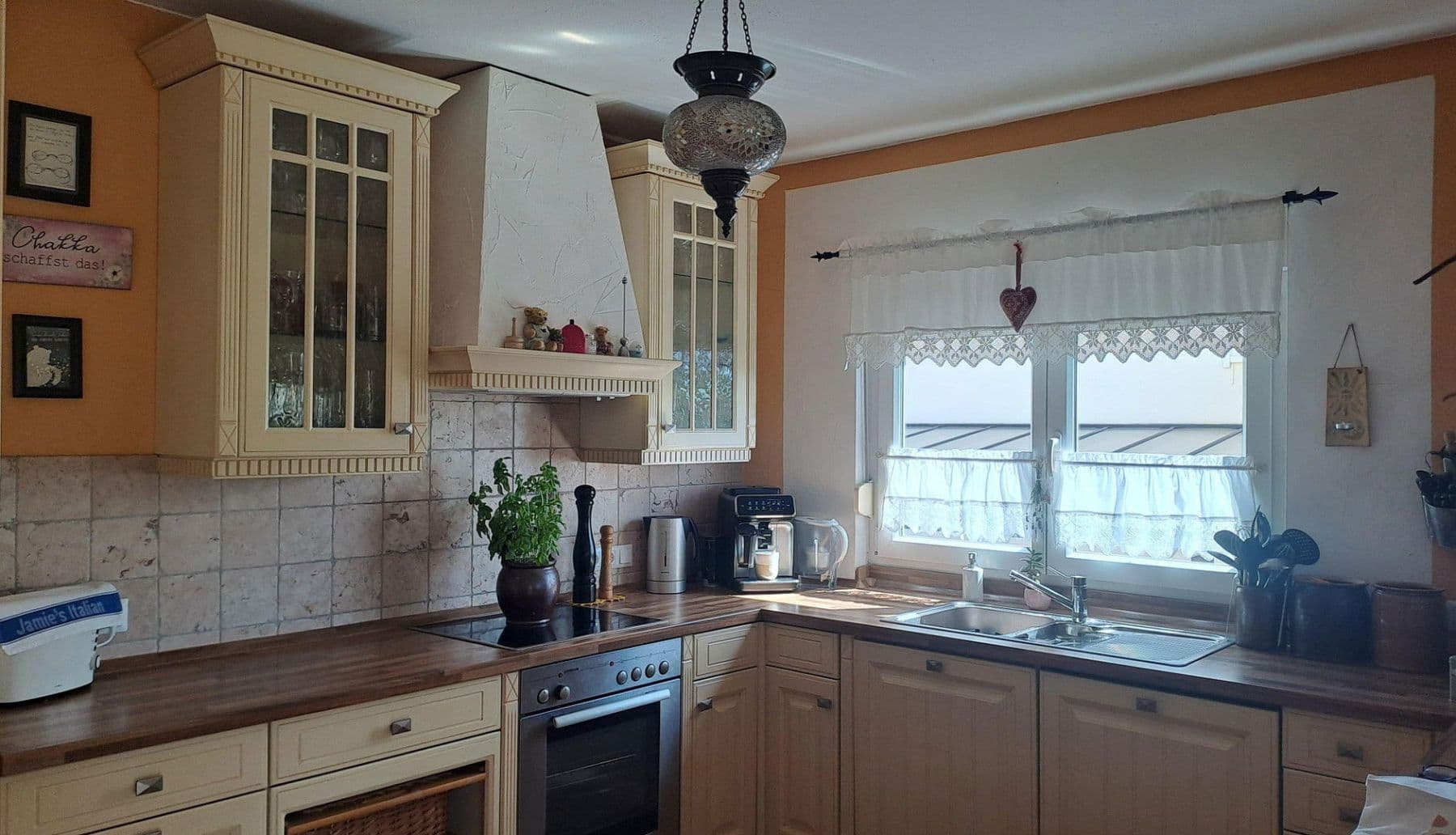 Prodej domu 211 m², pozemek 311 m², Freyburger Allee 16, Nierstein, Porýní-Falc Prodej domu 211 m², pozemek 311 m², Freyburger Allee 16, Nierstein, Porýní-Falc