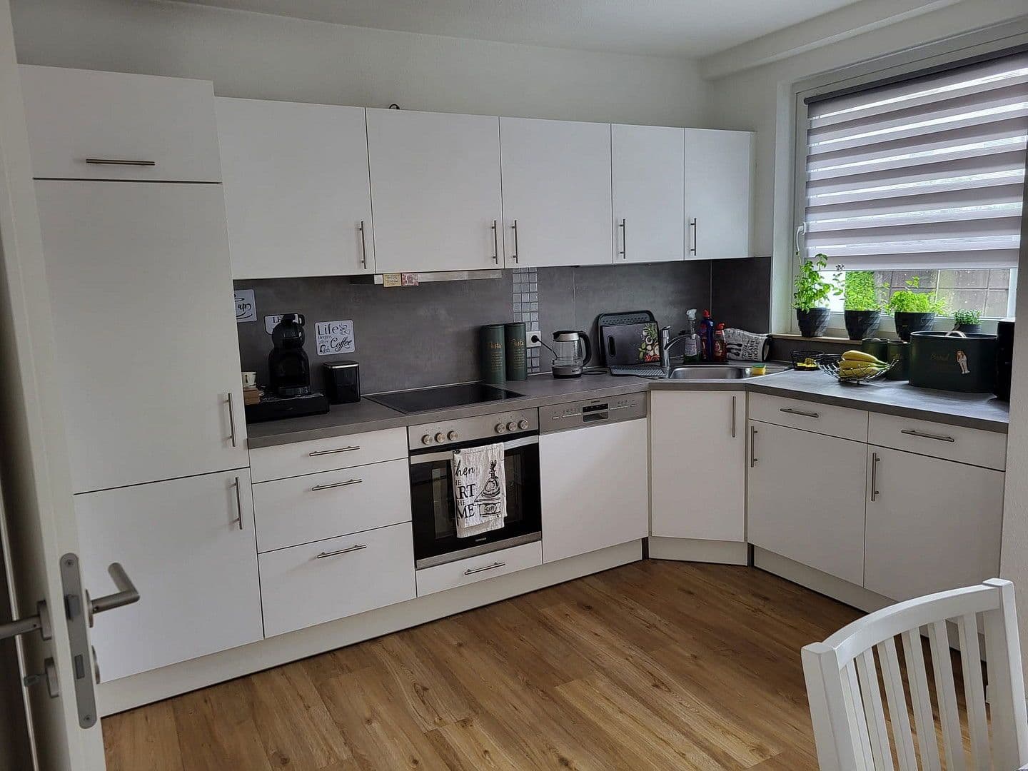 Pronájem bytu 2+1 60 m², Fischertal 34, Wuppertal, Severní Porýní-Vestfálsko Pronájem bytu 2+1 60 m², Fischertal 34, Wuppertal, Severní Porýní-Vestfálsko