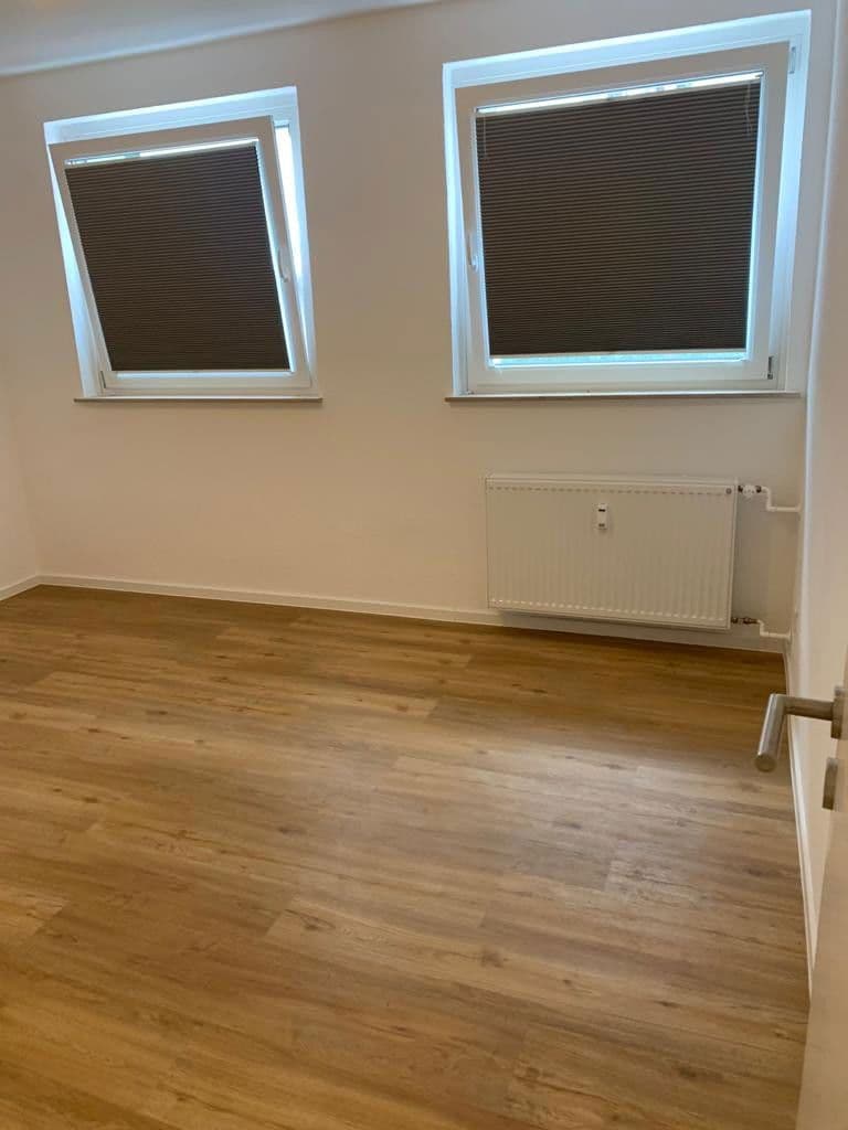 Pronájem bytu 2+1 60 m², Fischertal 34, Wuppertal, Severní Porýní-Vestfálsko Pronájem bytu 2+1 60 m², Fischertal 34, Wuppertal, Severní Porýní-Vestfálsko