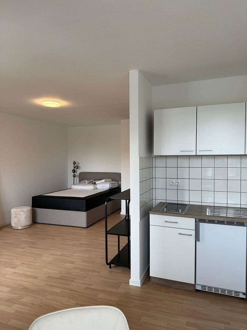 Pronájem bytu 17 m², Görrestraße 8, Eppelheim, Bádensko-Württembersko Pronájem bytu 17 m², Görrestraße 8, Eppelheim, Bádensko-Württembersko
