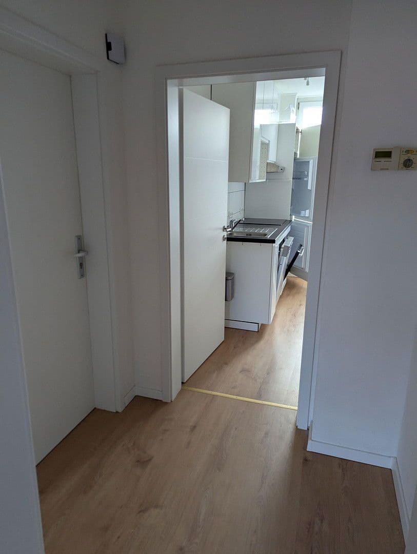 Pronájem bytu 2+1 37 m², Bischlebener Str. 1, Erfurt-Hochheim, Durynsko Pronájem bytu 2+1 37 m², Bischlebener Str. 1, Erfurt-Hochheim, Durynsko