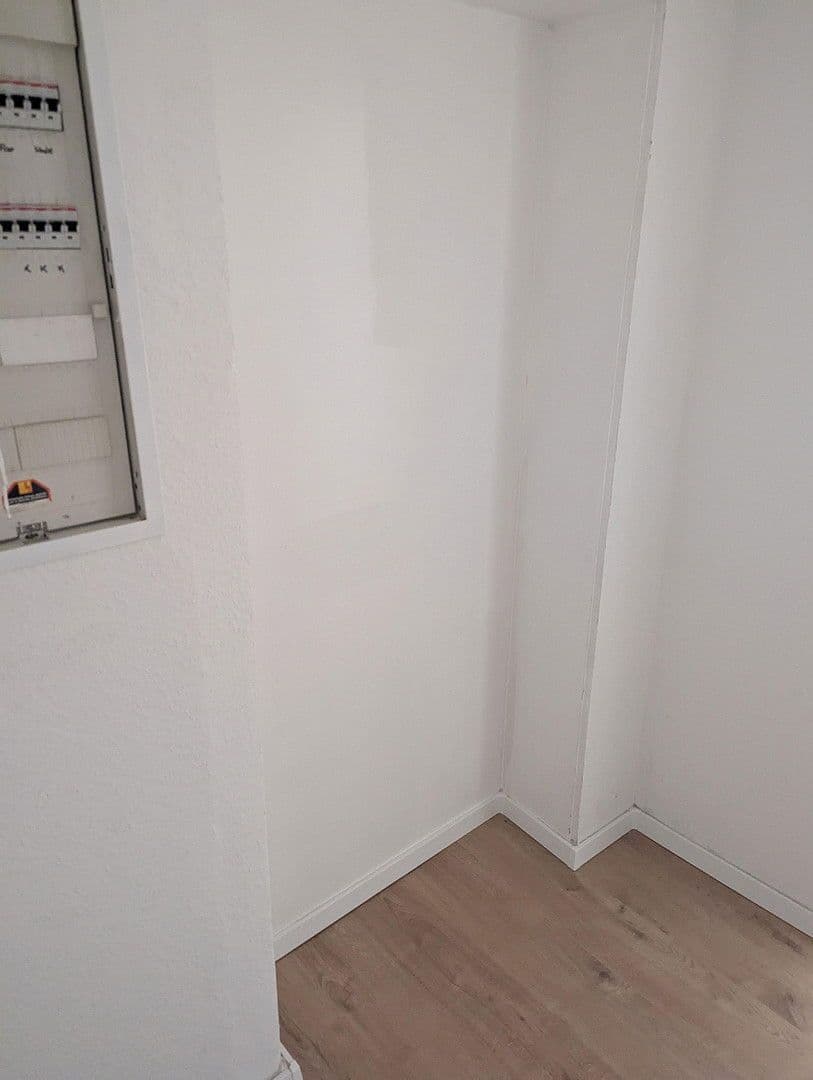 Pronájem bytu 2+1 49 m², Bischlebener Str. 1, Erfurt-Hochheim, Durynsko Pronájem bytu 2+1 49 m², Bischlebener Str. 1, Erfurt-Hochheim, Durynsko
