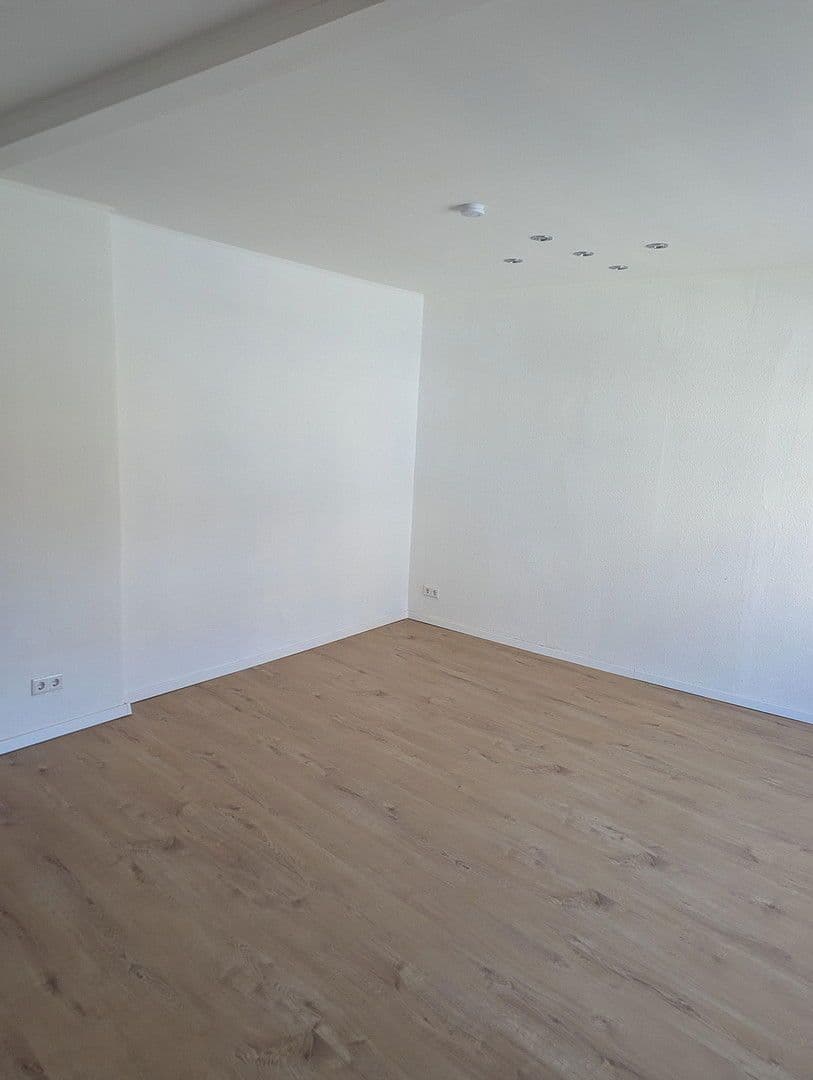 Pronájem bytu 2+1 49 m², Bischlebener Str. 1, Erfurt-Hochheim, Durynsko Pronájem bytu 2+1 49 m², Bischlebener Str. 1, Erfurt-Hochheim, Durynsko