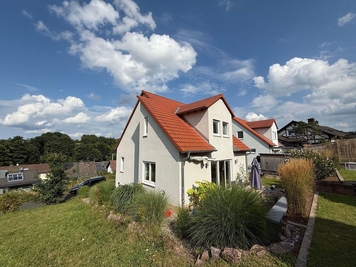 Prodej domu 152 m², pozemek 377 m², Untere Ebenung 12, Mömbris, Bavorsko Prodej domu 152 m², pozemek 377 m², Untere Ebenung 12, Mömbris, Bavorsko