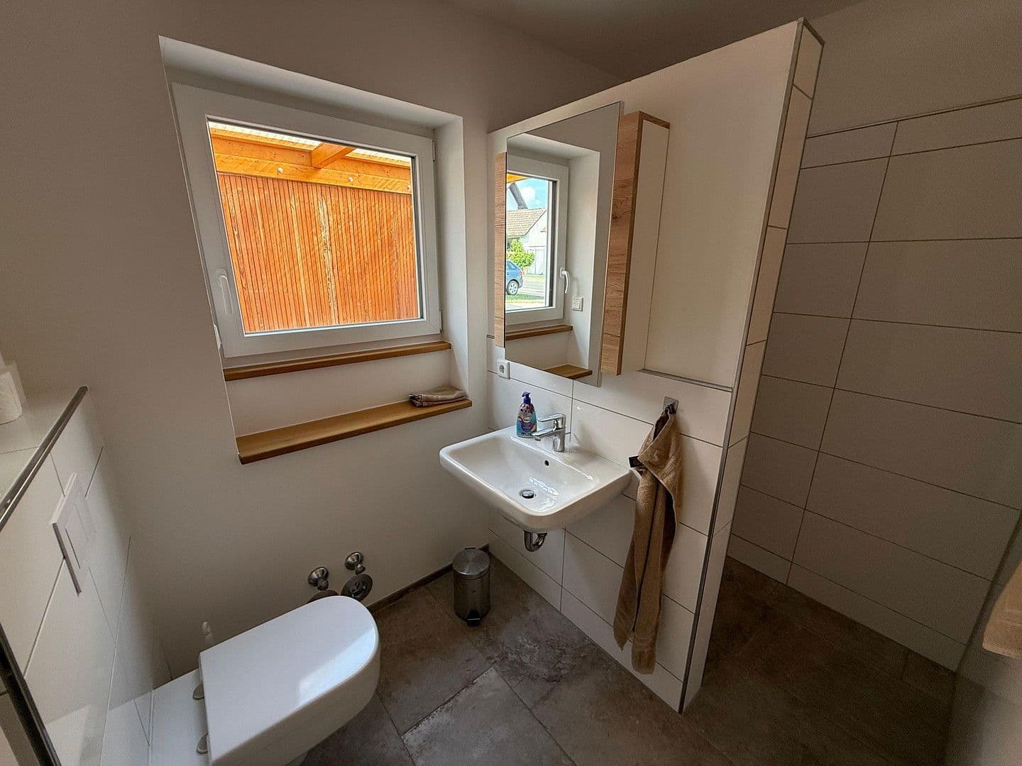 Prodej domu 152 m², pozemek 377 m², Untere Ebenung 12, Mömbris, Bavorsko Prodej domu 152 m², pozemek 377 m², Untere Ebenung 12, Mömbris, Bavorsko