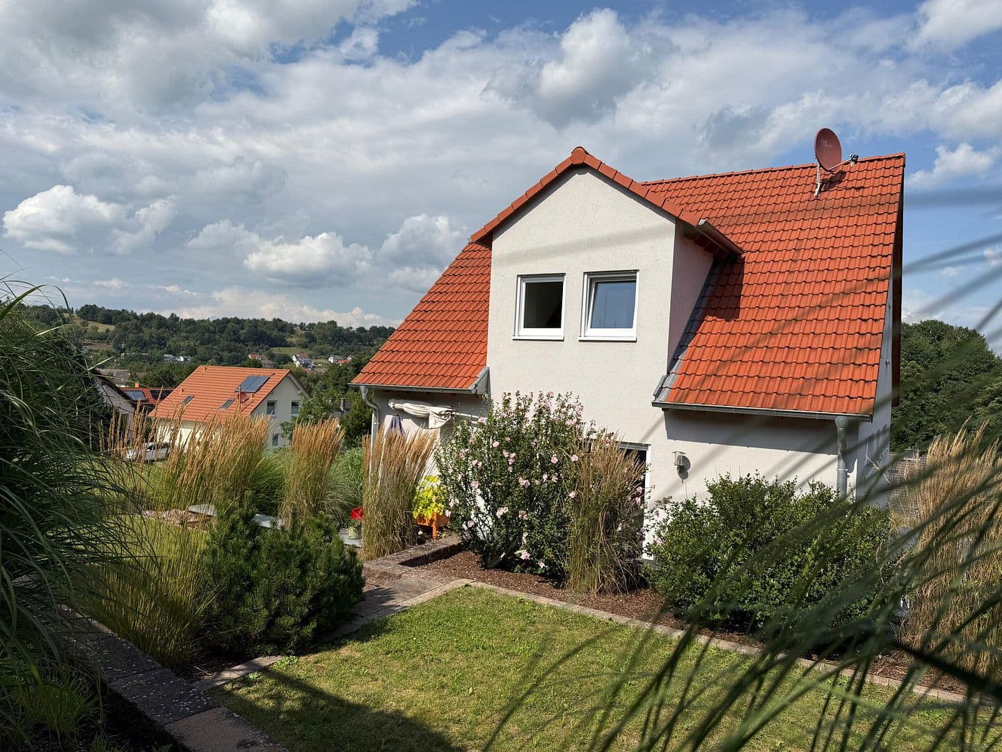 Prodej domu 152 m², pozemek 377 m², Untere Ebenung 12, Mömbris, Bavorsko Prodej domu 152 m², pozemek 377 m², Untere Ebenung 12, Mömbris, Bavorsko