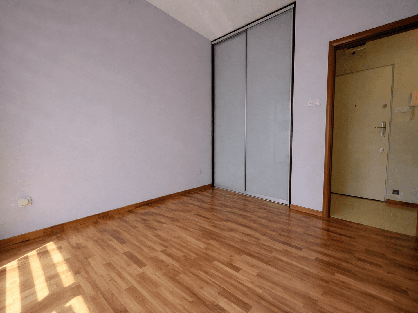 Pronájem bytu 2+1 58 m², Anna-Reich-Straße 9, Sindelfingen, Bádensko-Württembersko Pronájem bytu 2+1 58 m², Anna-Reich-Straße 9, Sindelfingen, Bádensko-Württembersko