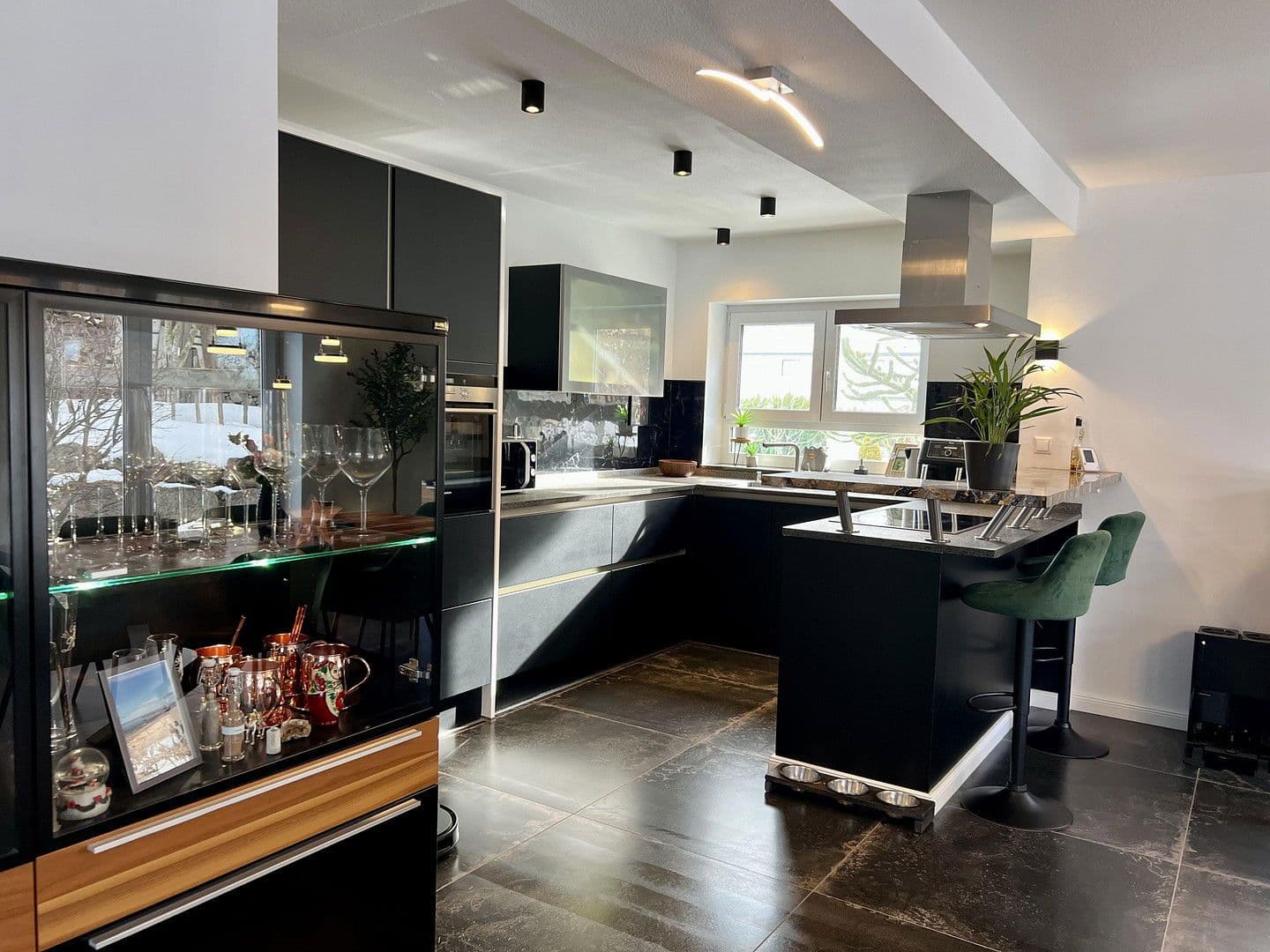 Prodej domu 170 m², pozemek 673 m², Schwändlesteig 24, Oy-Mittelberg, Bavorsko Prodej domu 170 m², pozemek 673 m², Schwändlesteig 24, Oy-Mittelberg, Bavorsko