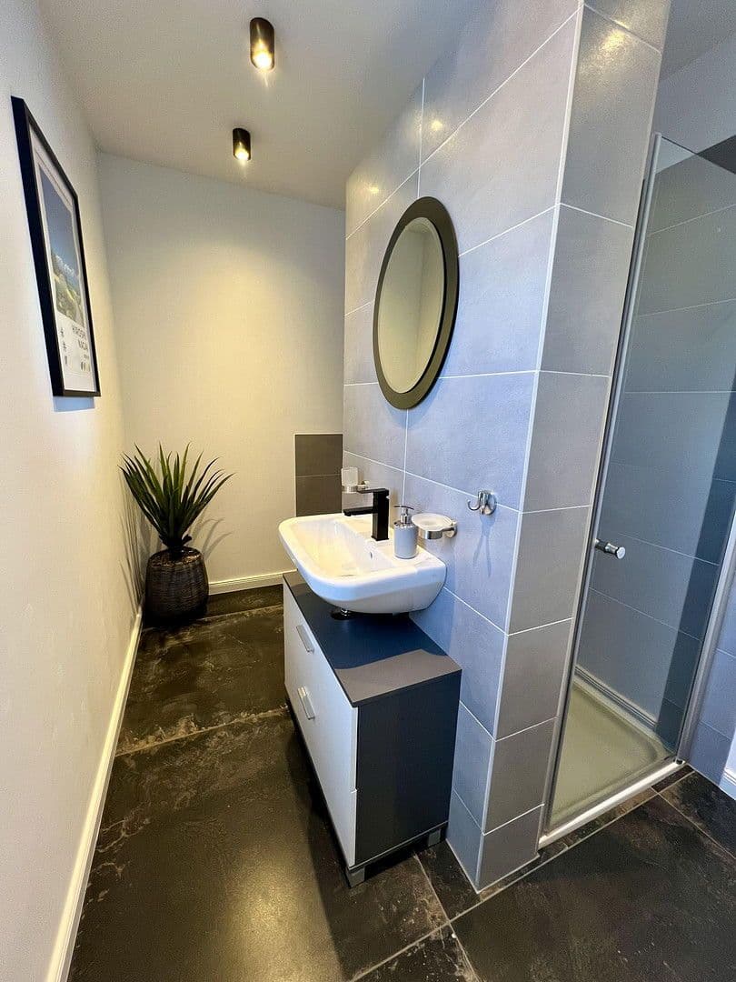 Prodej domu 170 m², pozemek 673 m², Schwändlesteig 24, Oy-Mittelberg, Bavorsko Prodej domu 170 m², pozemek 673 m², Schwändlesteig 24, Oy-Mittelberg, Bavorsko