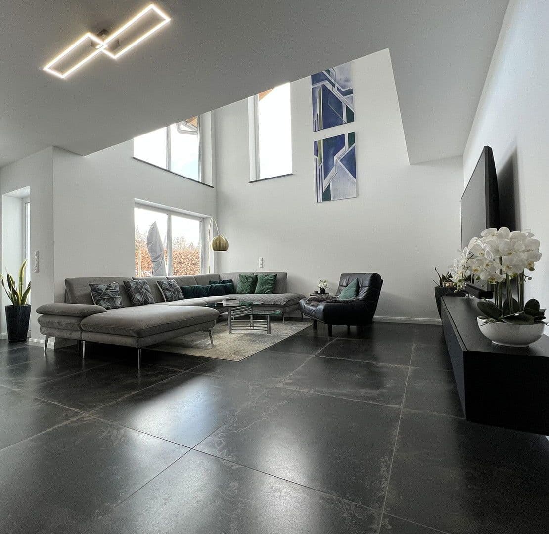 Prodej domu 170 m², pozemek 673 m², Schwändlesteig 24, Oy-Mittelberg, Bavorsko Prodej domu 170 m², pozemek 673 m², Schwändlesteig 24, Oy-Mittelberg, Bavorsko