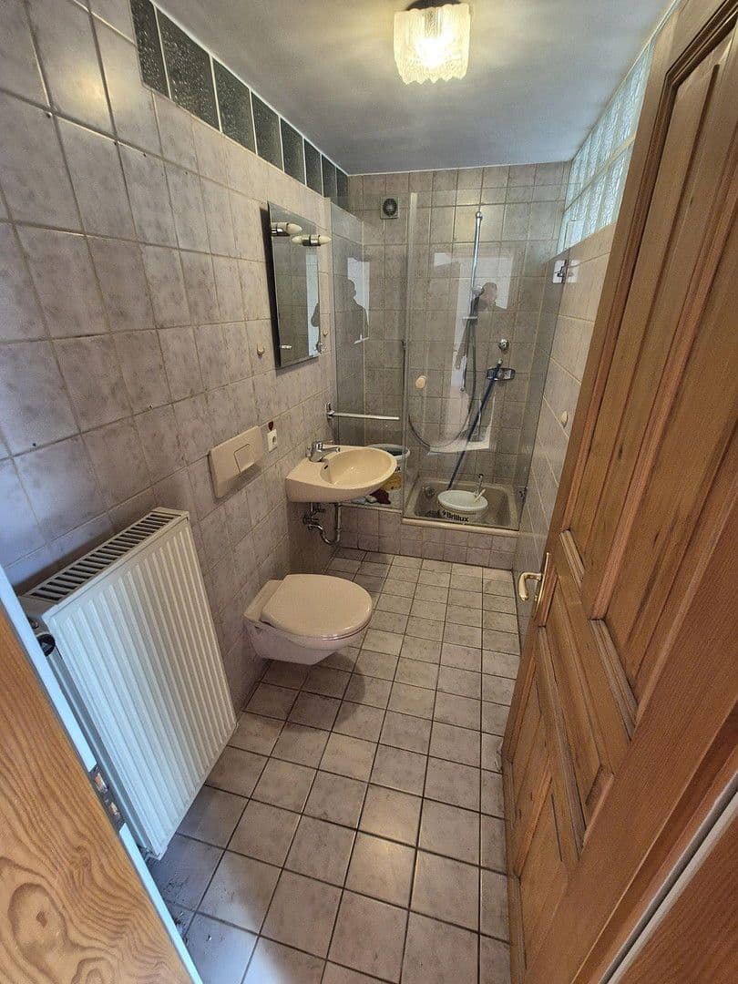 Pronájem bytu 5+1 168 m², Friedrichstr. 15, Bretten, Bádensko-Württembersko Pronájem bytu 5+1 168 m², Friedrichstr. 15, Bretten, Bádensko-Württembersko