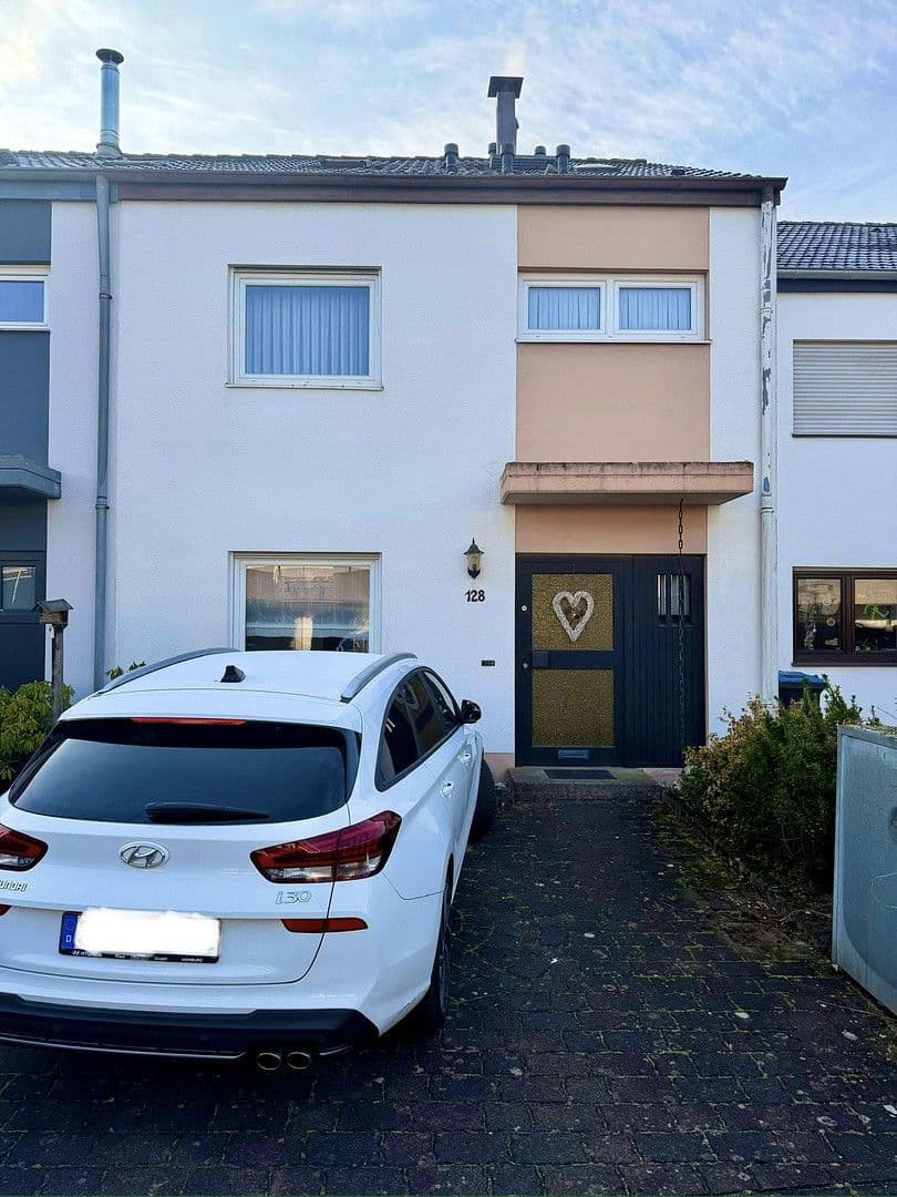 Prodej domu 130 m², pozemek 200 m², Ensdorf/Saar, Země Sársko Prodej domu 130 m², pozemek 200 m², Ensdorf/Saar, Země Sársko