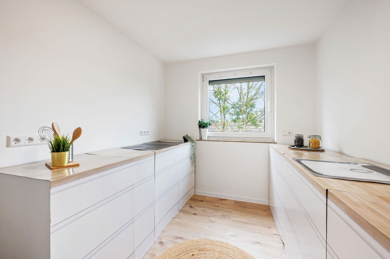 Pronájem bytu 3+1 78 m², Steinhaldestraße 36, Heilbronn, Bádensko-Württembersko Pronájem bytu 3+1 78 m², Steinhaldestraße 36, Heilbronn, Bádensko-Württembersko