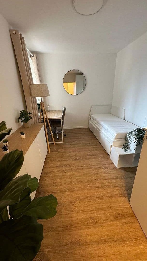 Pronájem bytu 1+1 12 m², Braunschweig, Dolní Sasko Pronájem bytu 1+1 12 m², Braunschweig, Dolní Sasko