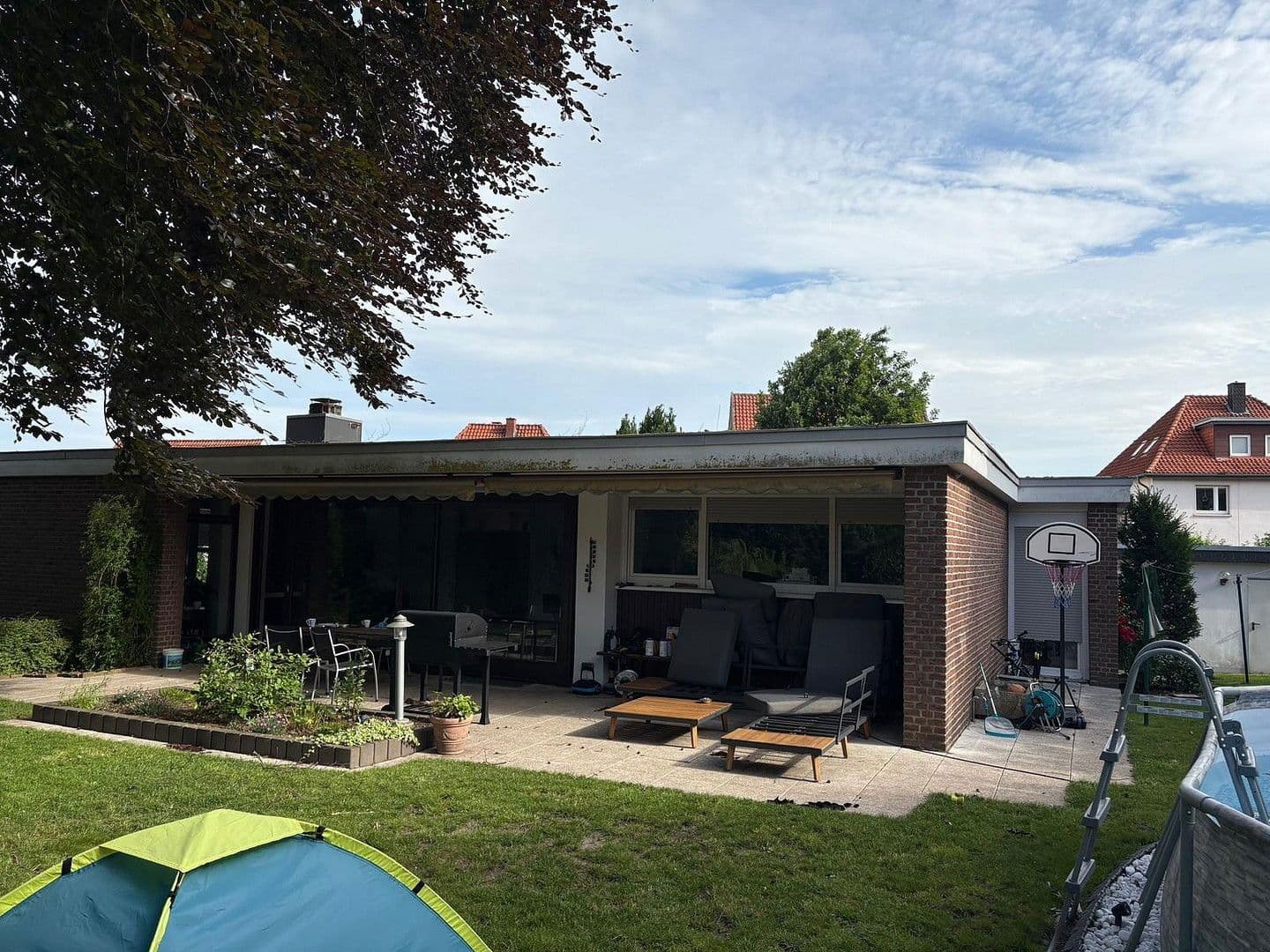 Prodej domu 235 m², pozemek 1.194 m², Obernkirchen, Dolní Sasko Prodej domu 235 m², pozemek 1.194 m², Obernkirchen, Dolní Sasko