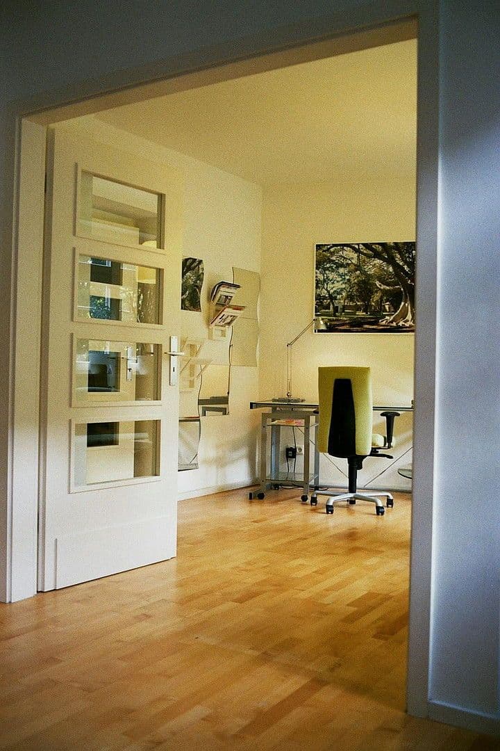 Pronájem bytu 2+kk 62 m², Yorckstr. 20, Düsseldorf, Severní Porýní-Vestfálsko Pronájem bytu 2+kk 62 m², Yorckstr. 20, Düsseldorf, Severní Porýní-Vestfálsko