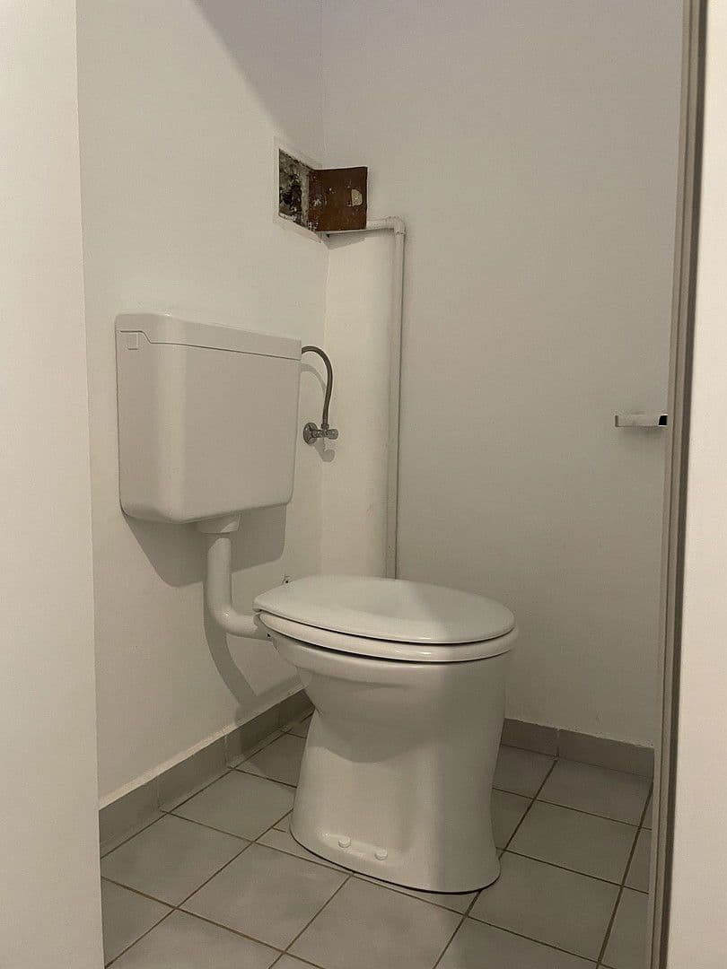 Prodej bytu 2+1 64 m², Zwölfergasse 19, Wien, Wien Prodej bytu 2+1 64 m², Zwölfergasse 19, Wien, Wien