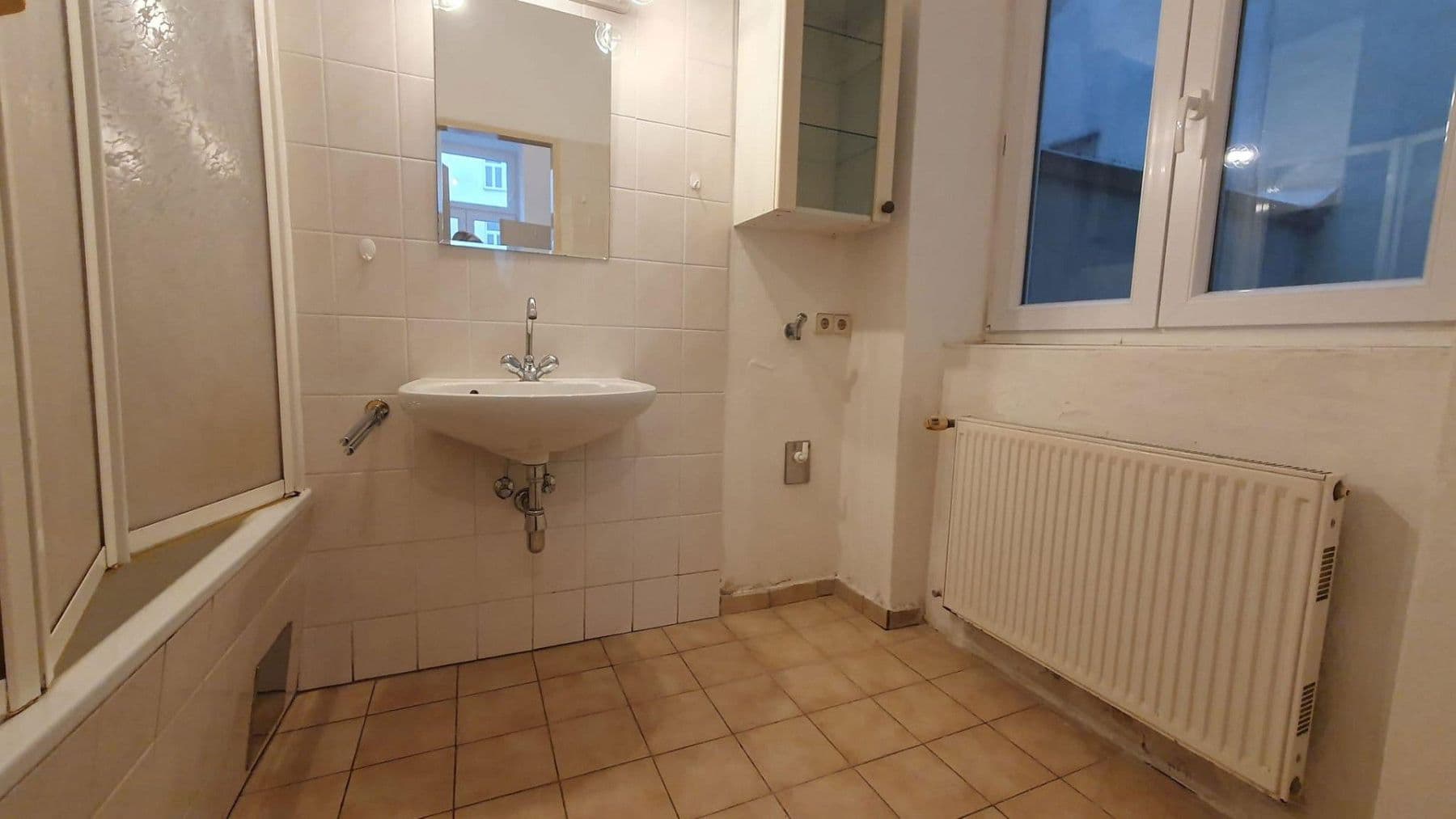 Prodej bytu 2+1 57 m², Mumbgasse 1-3, Wien, Wien Prodej bytu 2+1 57 m², Mumbgasse 1-3, Wien, Wien