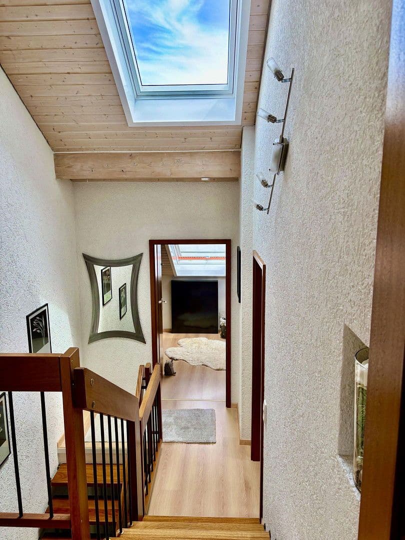 Prodej domu 190 m², pozemek 317 m², Böblingen, Bádensko-Württembersko Prodej domu 190 m², pozemek 317 m², Böblingen, Bádensko-Württembersko