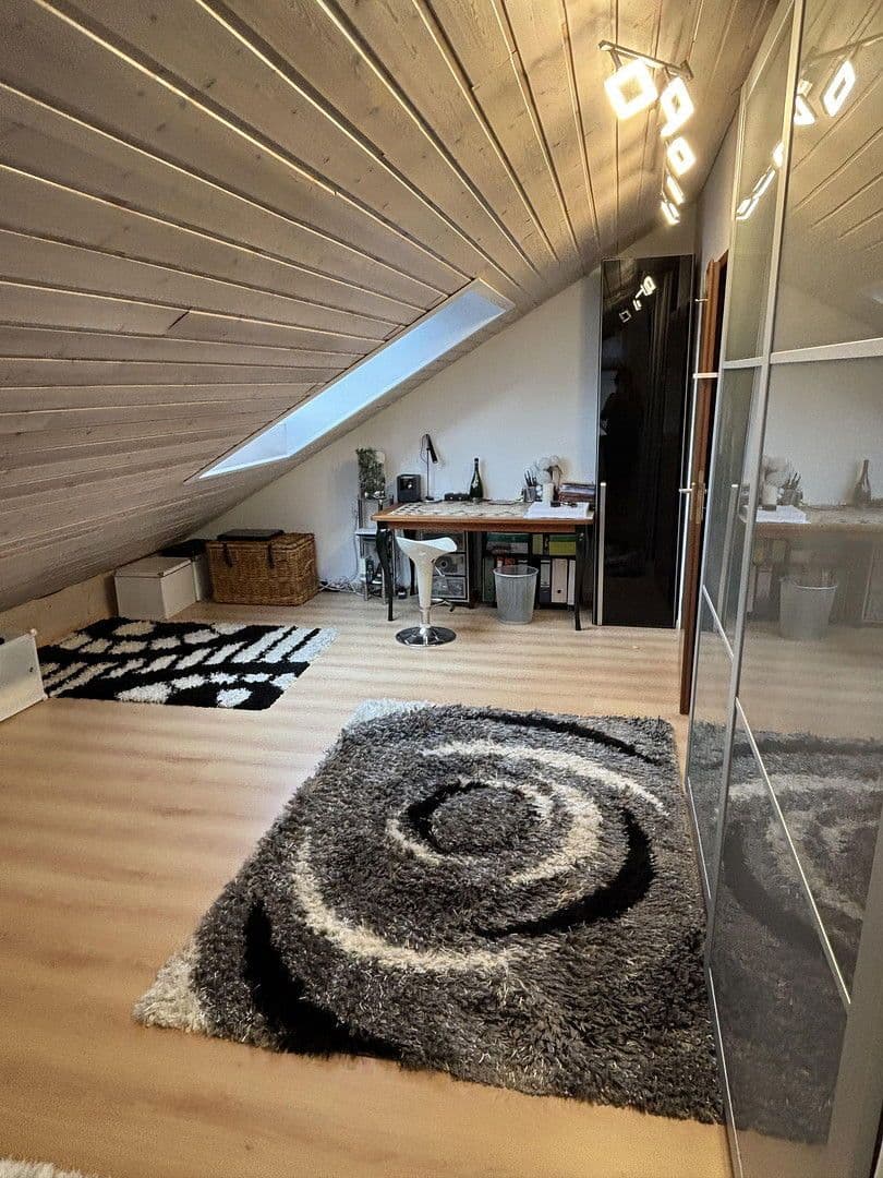 Prodej domu 190 m², pozemek 317 m², Böblingen, Bádensko-Württembersko Prodej domu 190 m², pozemek 317 m², Böblingen, Bádensko-Württembersko