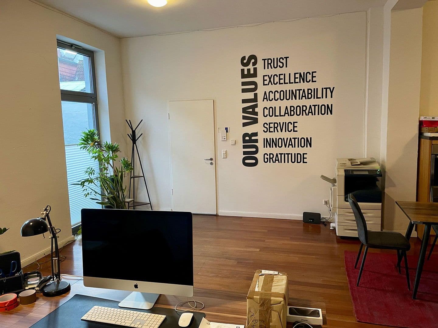 Pronájem kanceláře 92 m², Große Burgstraße 27/29, Lübeck, Šlesvicko-Holštýnsko Pronájem kanceláře 92 m², Große Burgstraße 27/29, Lübeck, Šlesvicko-Holštýnsko