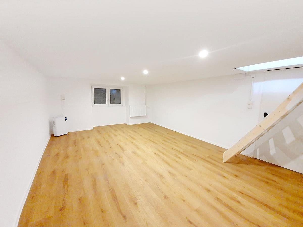 Pronájem bytu 4+1 102 m², Herderstraße 5, Berlin, Berlín Pronájem bytu 4+1 102 m², Herderstraße 5, Berlin, Berlín