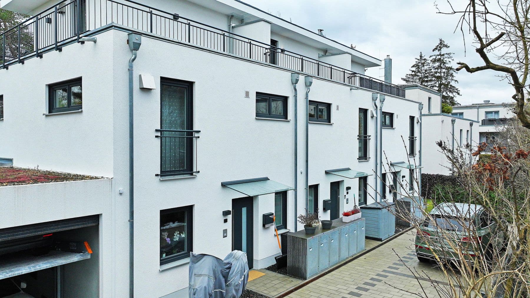 Pronájem domu 145 m², pozemek 216 m², Von-Kahr-Straße 27e, München, Bavorsko Pronájem domu 145 m², pozemek 216 m², Von-Kahr-Straße 27e, München, Bavorsko