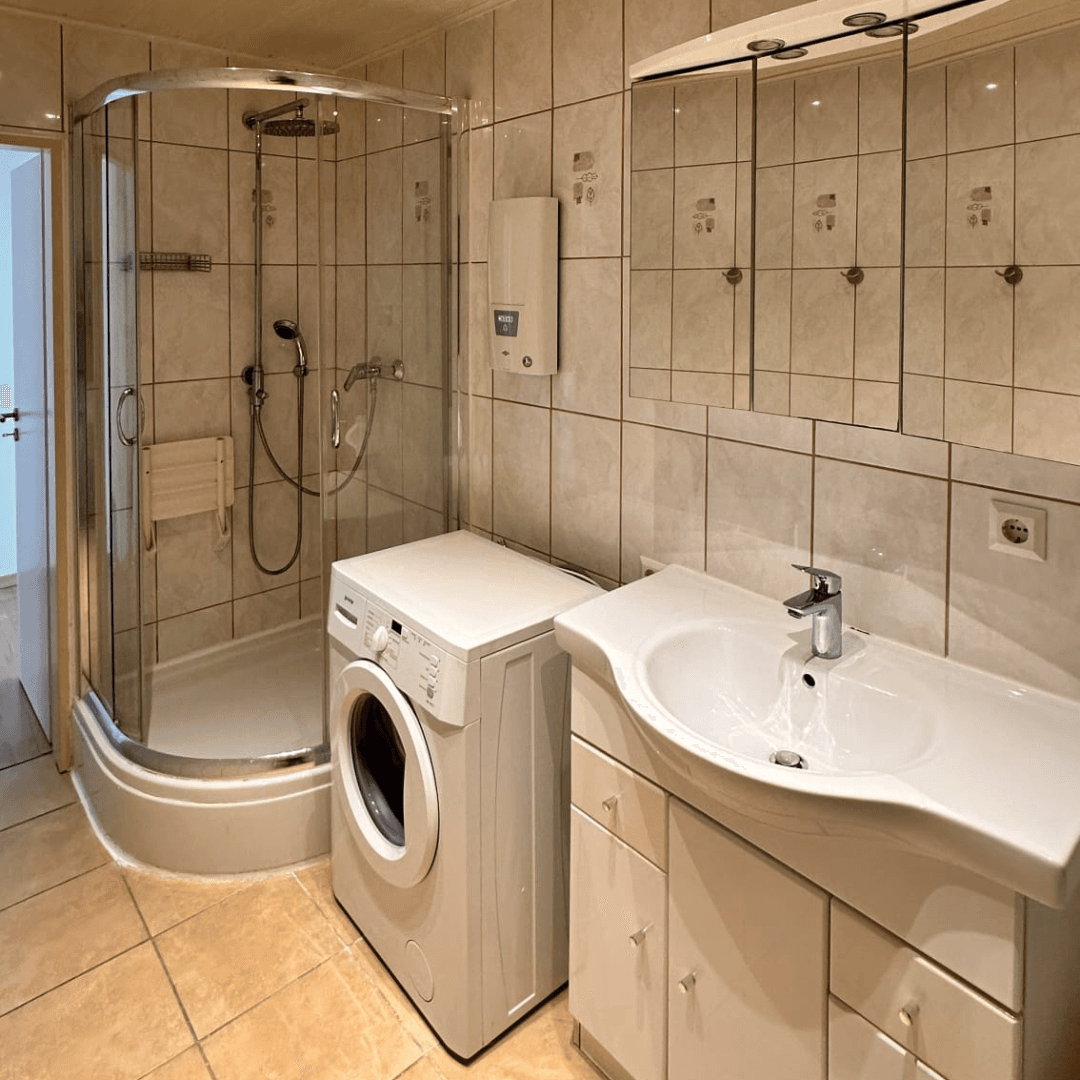 Prodej bytu 2+1 49 m², Bonn, Severní Porýní-Vestfálsko Prodej bytu 2+1 49 m², Bonn, Severní Porýní-Vestfálsko