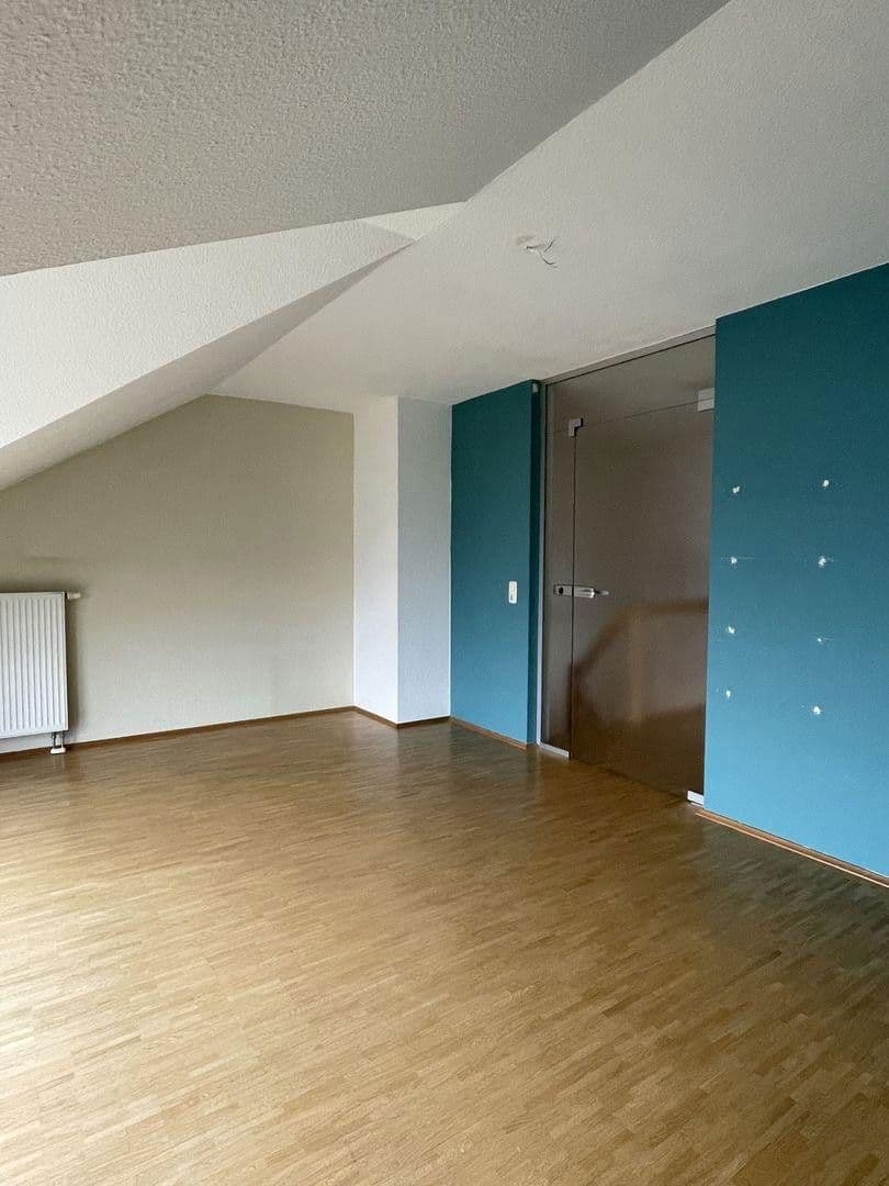 Prodej domu 160 m², pozemek 300 m², Groß-Zimmern, Hessen Prodej domu 160 m², pozemek 300 m², Groß-Zimmern, Hessen