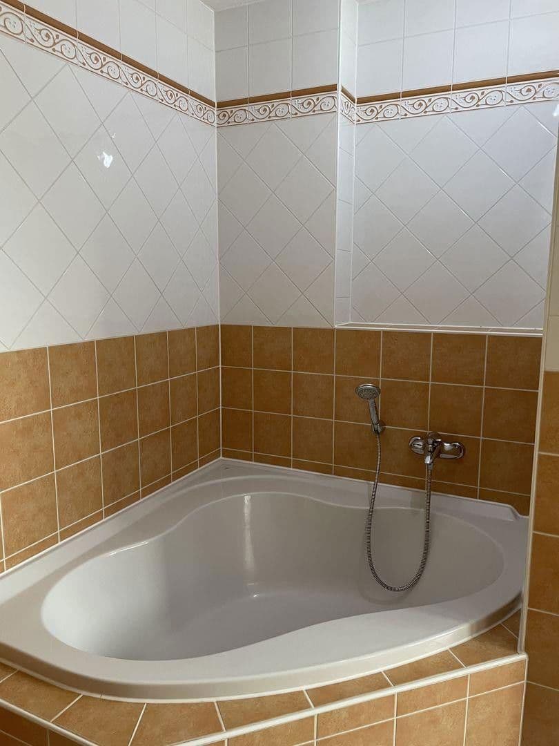 Prodej domu 160 m², pozemek 300 m², Groß-Zimmern, Hessen Prodej domu 160 m², pozemek 300 m², Groß-Zimmern, Hessen