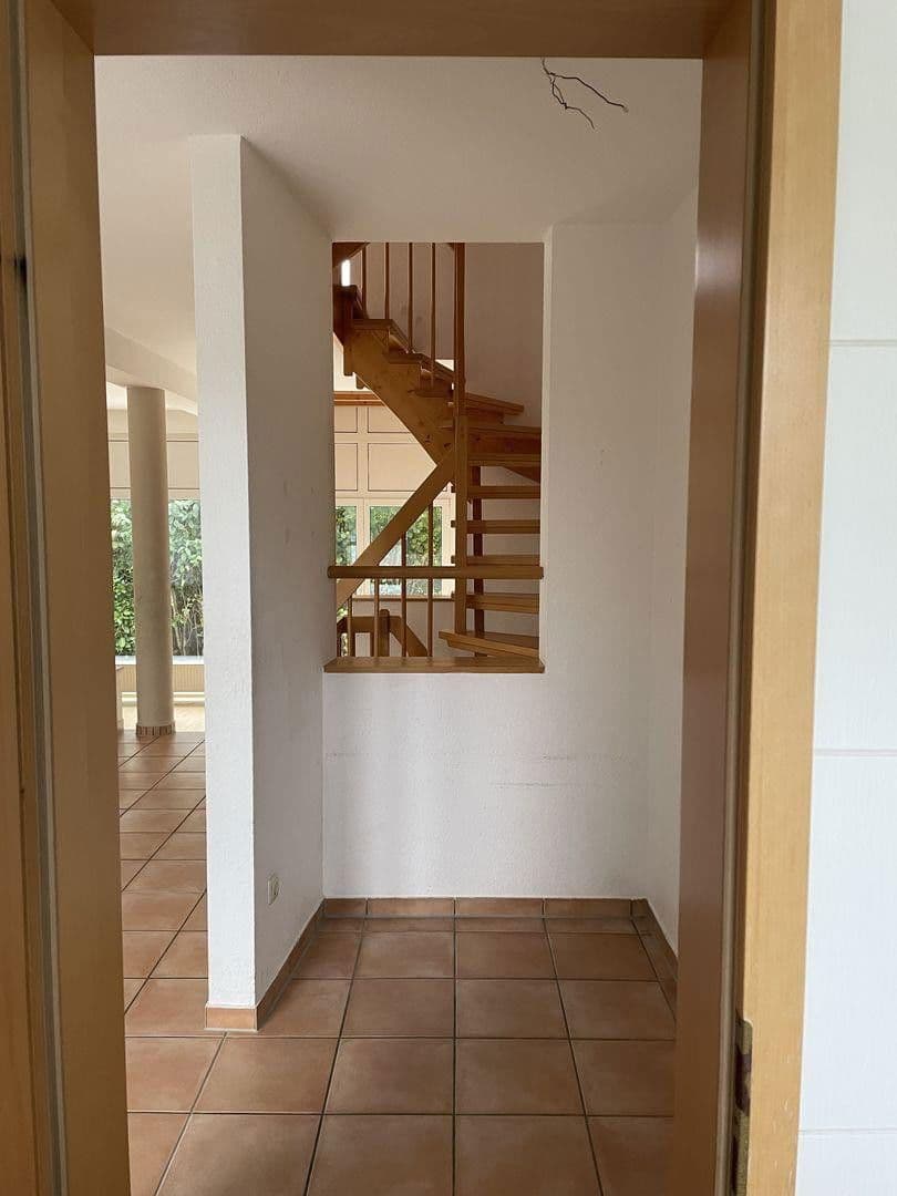 Prodej domu 160 m², pozemek 300 m², Groß-Zimmern, Hessen Prodej domu 160 m², pozemek 300 m², Groß-Zimmern, Hessen