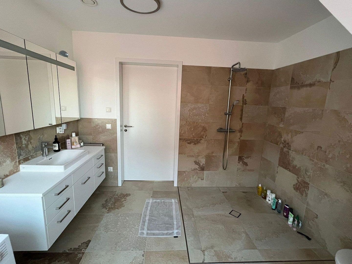 Pronájem bytu 3+kk 92 m², Herzog- Georg- Straße 16, Lauingen (Donau), Bavorsko Pronájem bytu 3+kk 92 m², Herzog- Georg- Straße 16, Lauingen (Donau), Bavorsko