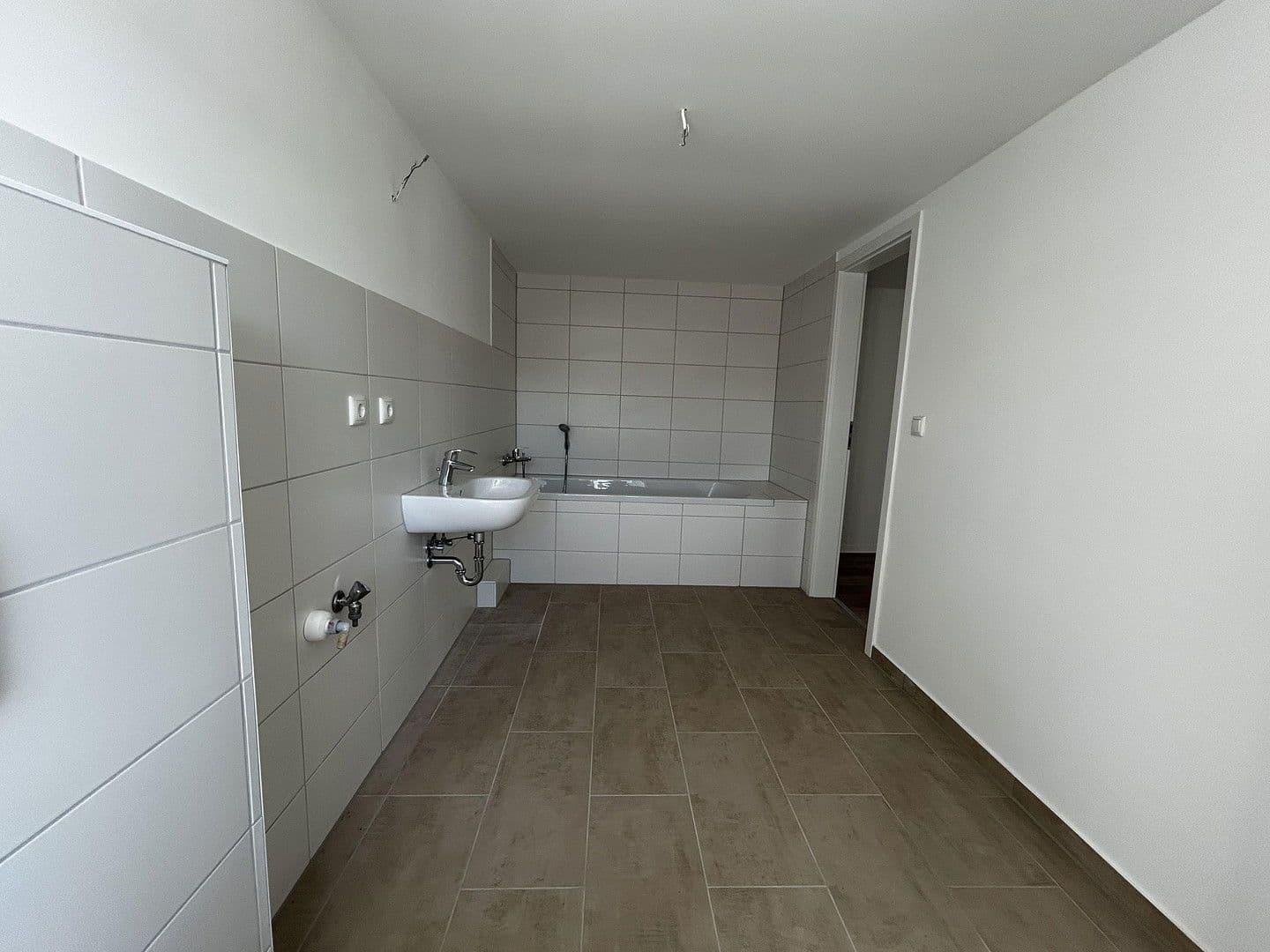 Pronájem bytu 2+1 46 m², Leipziger Straße 8, Döbeln, Sasko Pronájem bytu 2+1 46 m², Leipziger Straße 8, Döbeln, Sasko