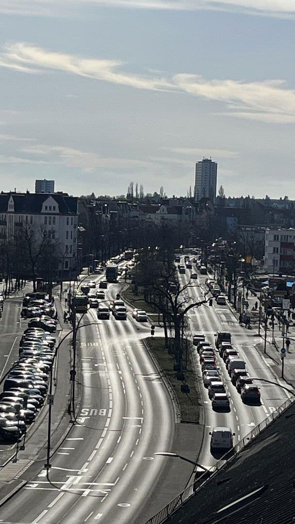 Prodej domu 1.230 m², pozemek 440 m², Berlin, Berlín Prodej domu 1.230 m², pozemek 440 m², Berlin, Berlín