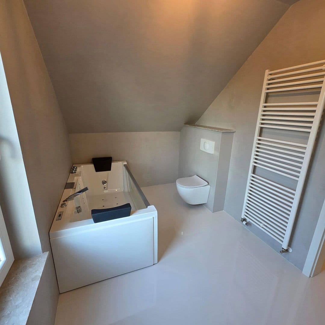 Prodej domu 121 m², pozemek 554 m², Deumener Weg 1, Hohenmölsen, Sasko-Anhaltsko Prodej domu 121 m², pozemek 554 m², Deumener Weg 1, Hohenmölsen, Sasko-Anhaltsko