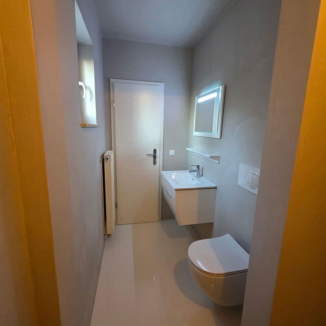 Prodej domu 121 m², pozemek 554 m², Deumener Weg 1, Hohenmölsen, Sasko-Anhaltsko Prodej domu 121 m², pozemek 554 m², Deumener Weg 1, Hohenmölsen, Sasko-Anhaltsko