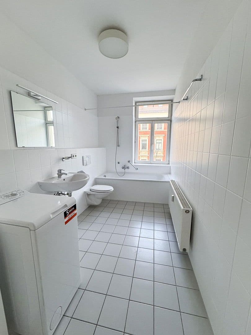 Pronájem bytu 2+1 47 m², Brehmestraße 1, Leipzig, Sasko Pronájem bytu 2+1 47 m², Brehmestraße 1, Leipzig, Sasko