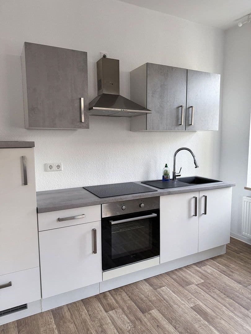 Pronájem bytu 2+1 47 m², Brehmestraße 1, Leipzig, Sasko Pronájem bytu 2+1 47 m², Brehmestraße 1, Leipzig, Sasko