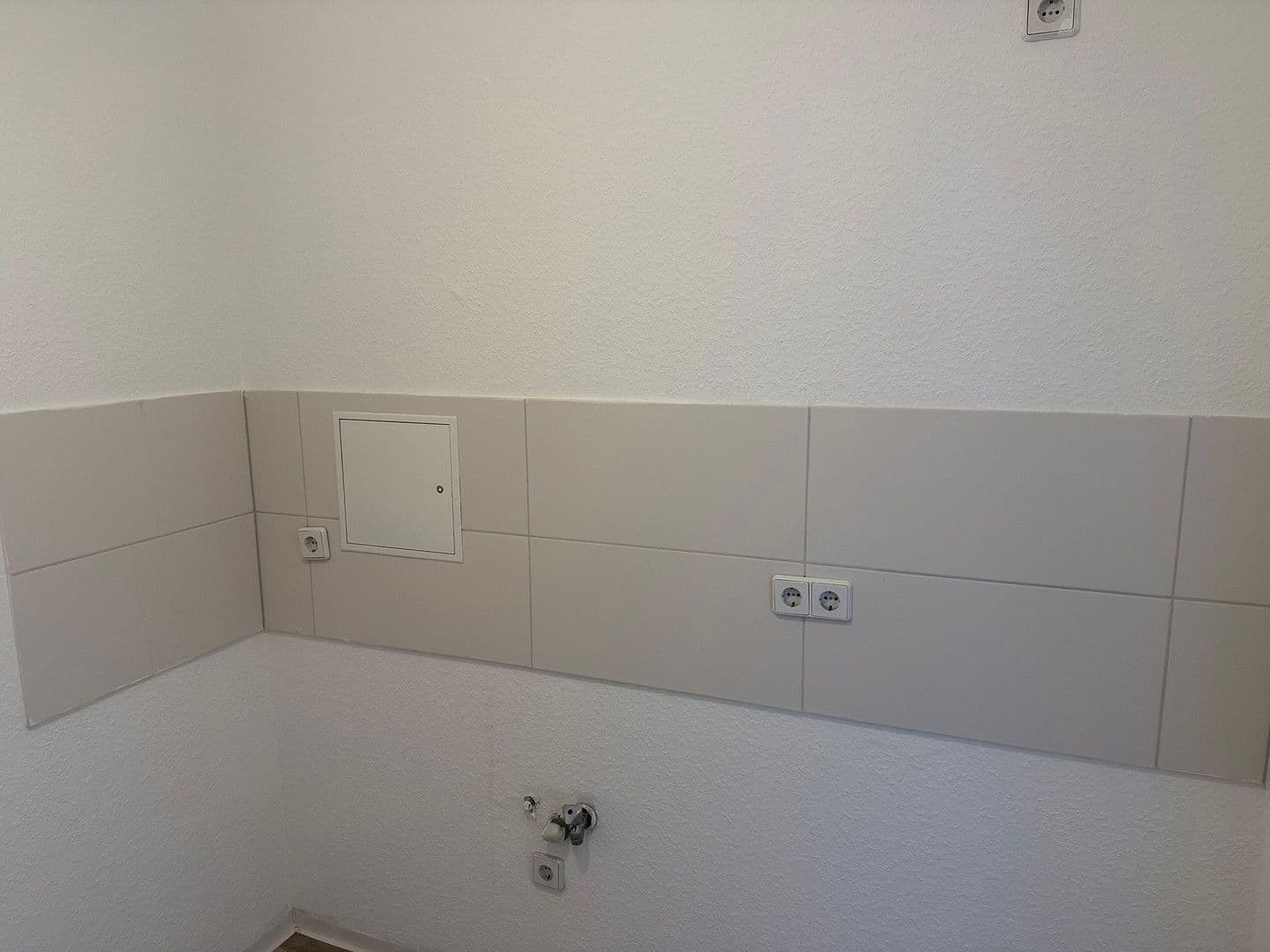 Pronájem bytu 5+1 118 m², Otto Worms Straße, Gera, Durynsko Pronájem bytu 5+1 118 m², Otto Worms Straße, Gera, Durynsko