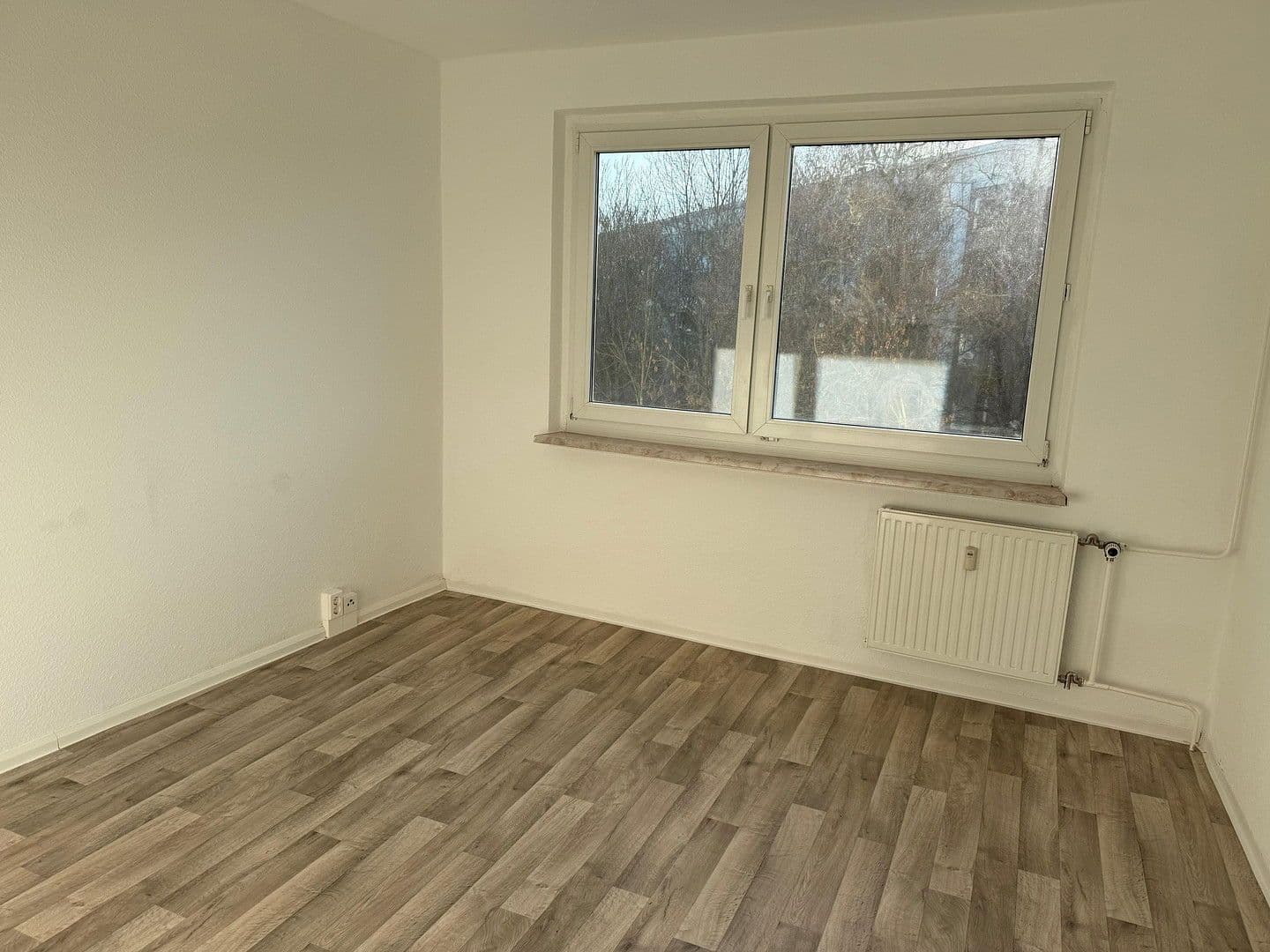 Pronájem bytu 5+1 118 m², Otto Worms Straße, Gera, Durynsko Pronájem bytu 5+1 118 m², Otto Worms Straße, Gera, Durynsko