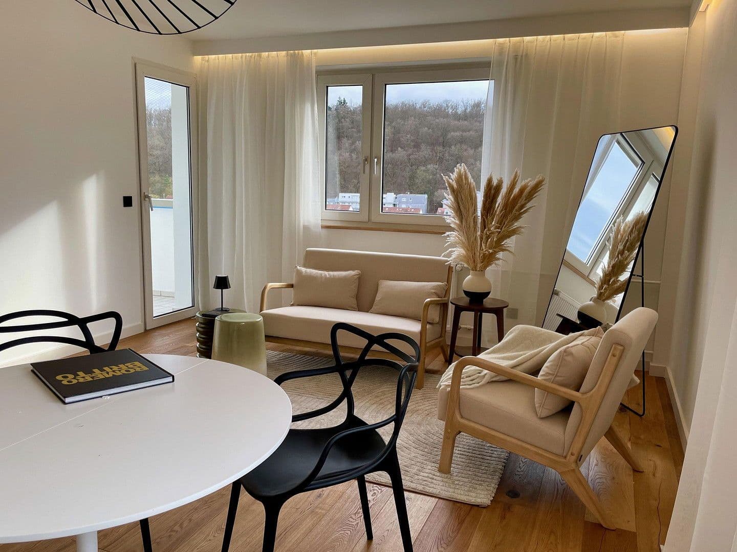 Prodej bytu 3+1 80 m², Schildkrötenweg 2, Stuttgart, Bádensko-Württembersko Prodej bytu 3+1 80 m², Schildkrötenweg 2, Stuttgart, Bádensko-Württembersko